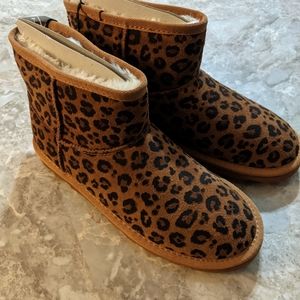 Genuine leather boots leopard print